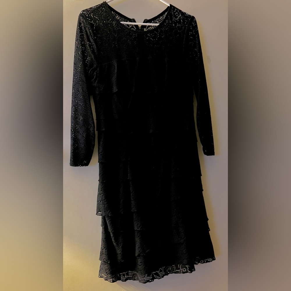 Laundry by Shelli Segal, lace black dress, worn once. Size 8.